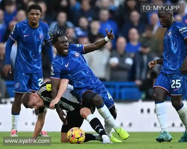 佐加斯顿与埃斯基尔的精彩对决揭示足球战术的较量与魅力